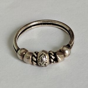 Elegant Silver Beaded Fidget Ring